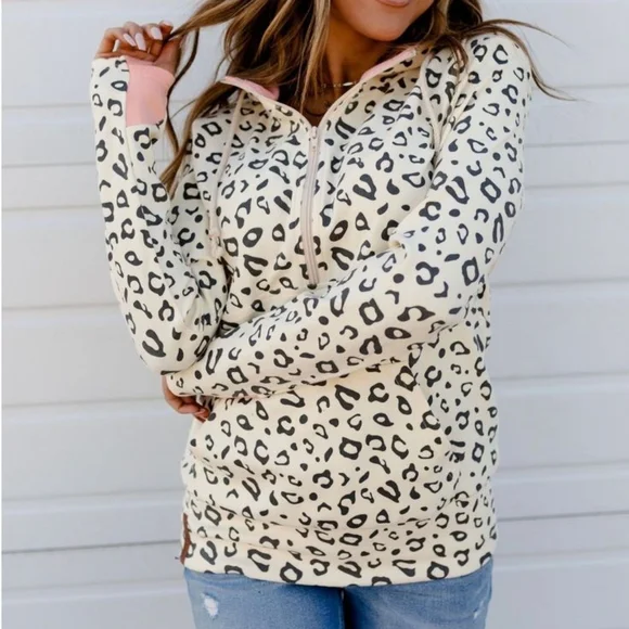 Ampersand Avenue Half Zip Hoodie - Size Medium - Picture 5 of 11